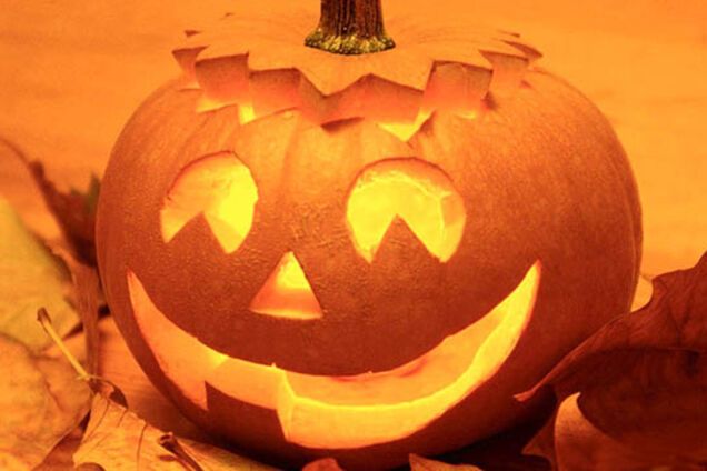 Хэллоуин 2017: открытки, картинки и стихи для поздравления