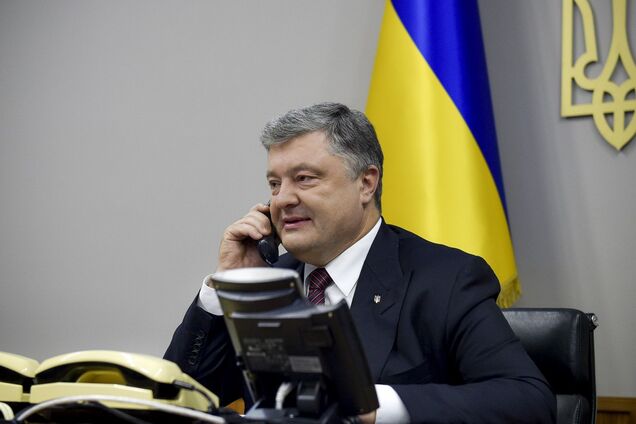 'Ми все одно повернемо Крим': Порошенко поговорив зі звільненими Чийгозом та Умеровим