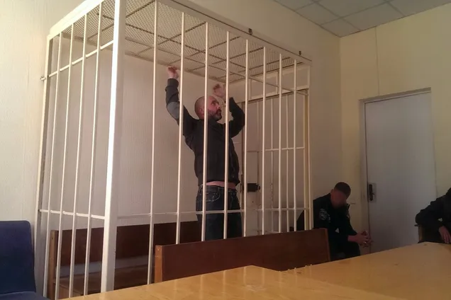 Дмитро Голуб