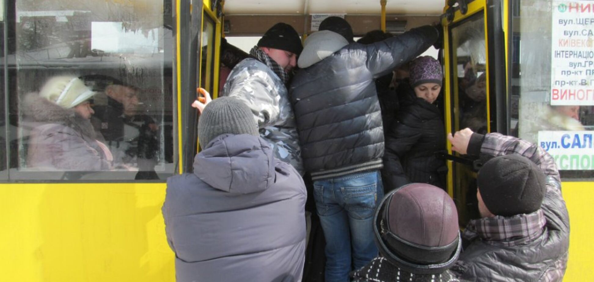 Никакой попсы и шансона: в Киеве жители сделали неожиданное предложение чиновникам