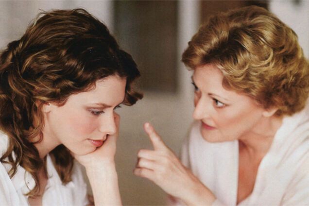 Почему матери ненавидят своих дочерей