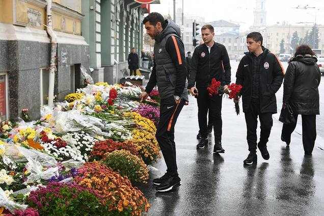 'Шахтар' вшанував пам'ять загиблих у страшній ДТП у Харкові