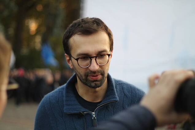 'Замерз в палатке под Радой': Лещенко засекли танцующим на вечеринке в Барселоне