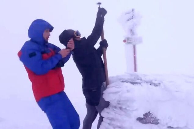 Зима вже тут: з'явилося відео потужної снігової завірюхи в Україні