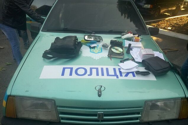 На Донбассе полицейские выбивали деньги за 'изнасилование'