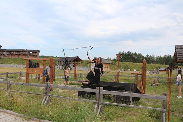 Под Киевом заработает средневековая пыточная