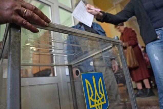 Все головы ОТГ и большинство в советах: на Харьковщине 'Солидарность' получила безоговорочную победу