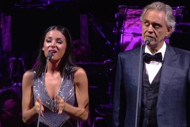 Пел в Украине со Златой Огневич: топ-5 слепых знаменитостей