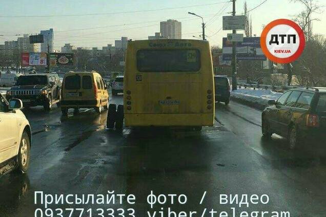 Як у маршруток в Україні злітають колеса на ходу