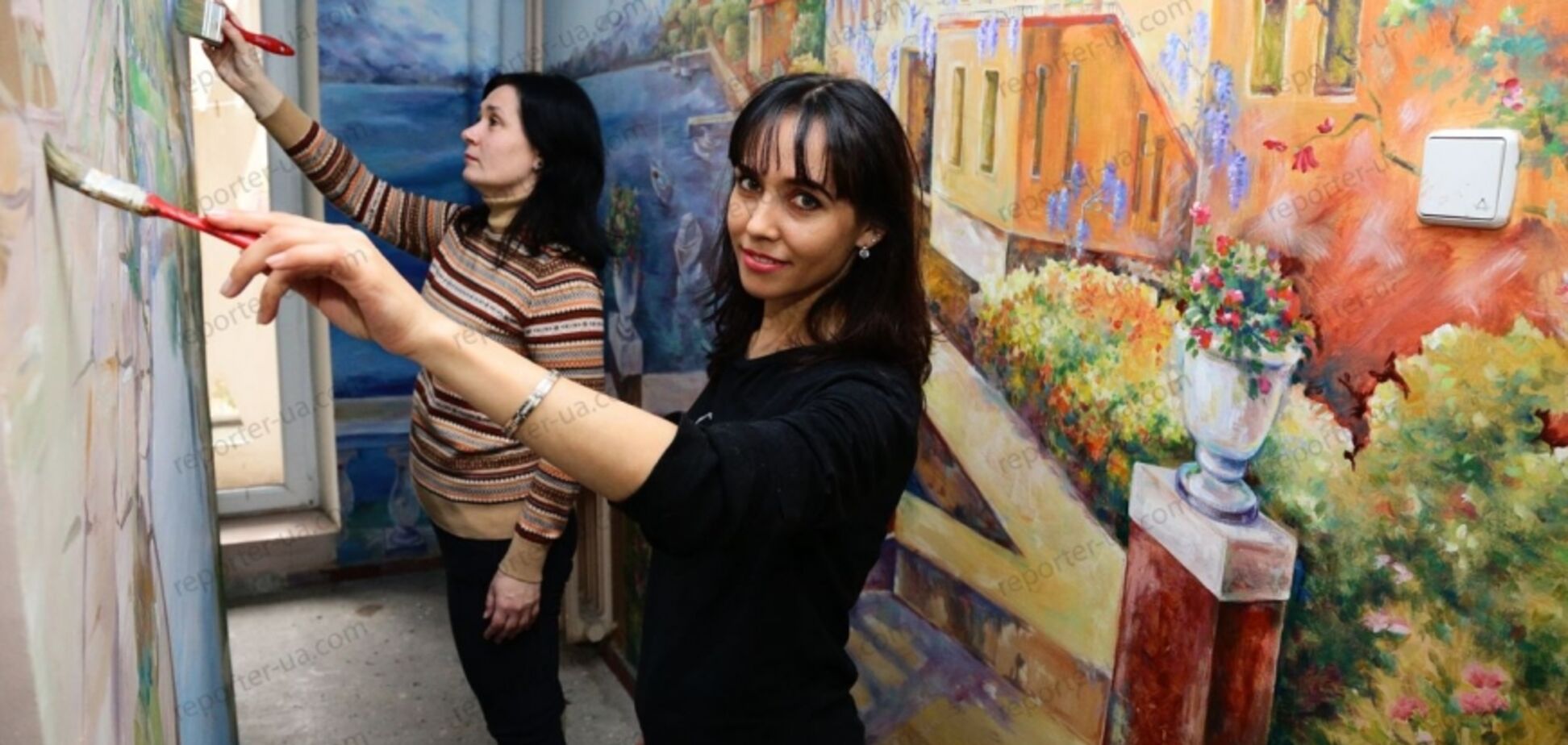 Подъезд в одном из запорожских домов скоро превратится в галерею (ФОТО)