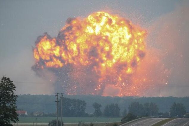 Взрывались 'Тюльпаны' и 'Ураганы': всплыли новые детали о пожаре в Калиновке