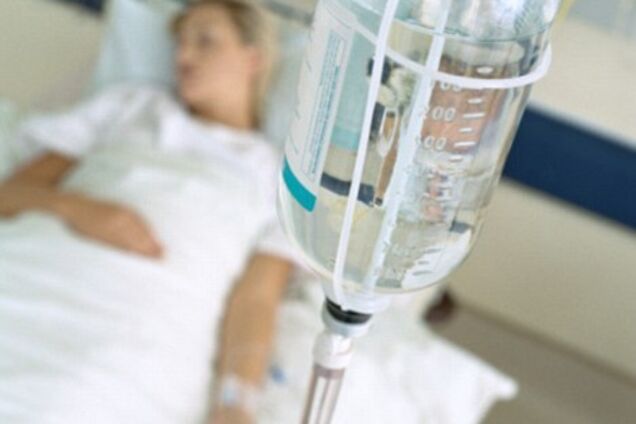 Роздавали безкоштовно: в Києві діти отруїлися майонезом