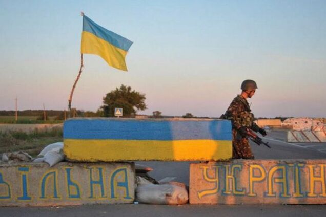 Ризики двох законів про Донбас