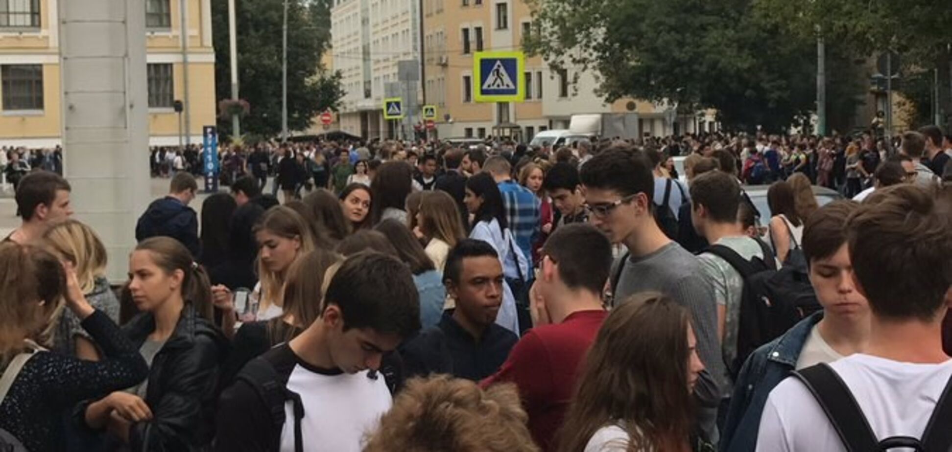 В Москве эвакуированы более 70 зданий и четыре вокзала