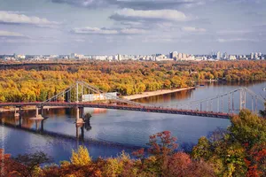 В центре Киева перекрыли движение транспорта: стали известны подробности