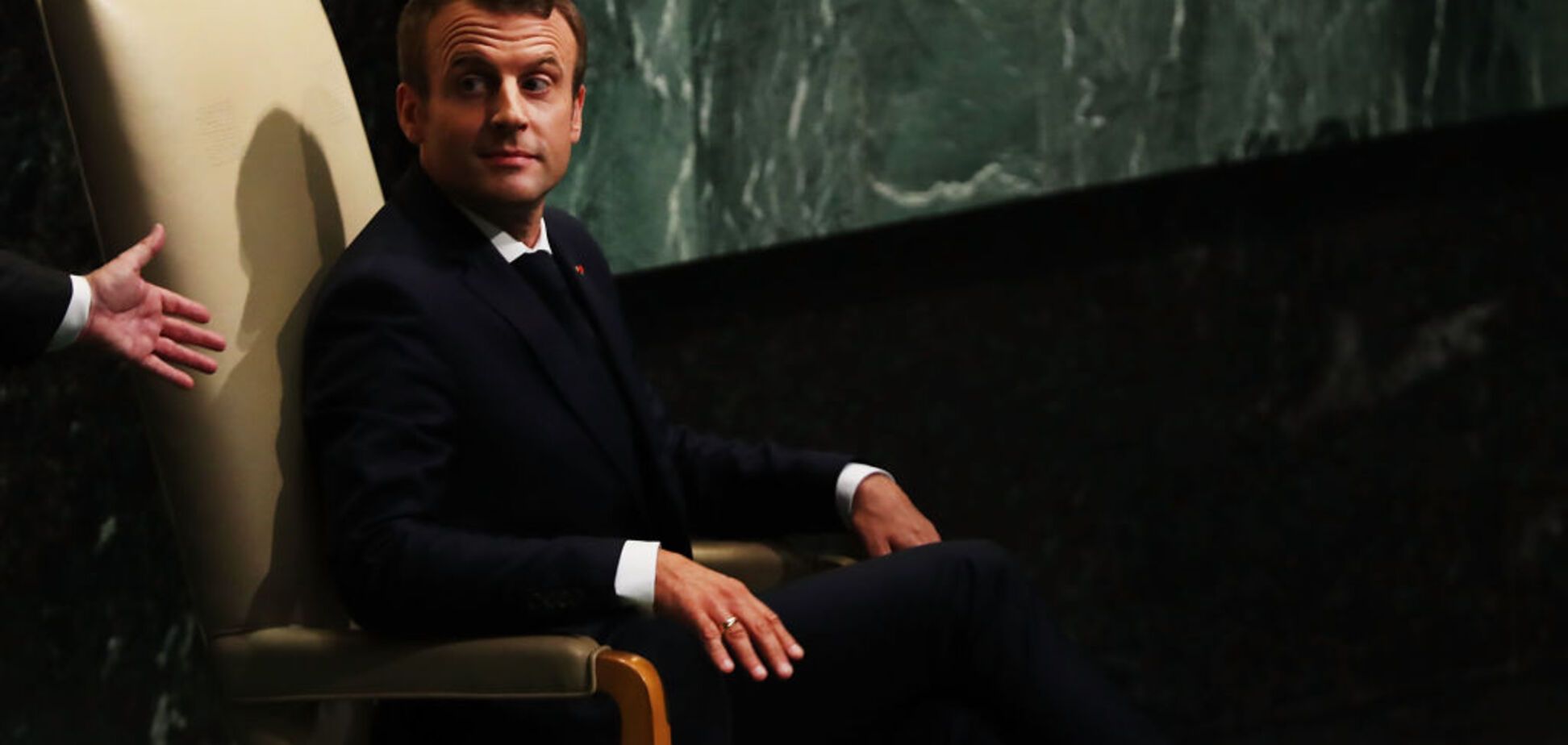 Політична гра Росії на полях Франції