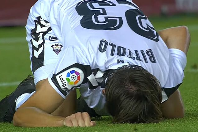 Зозуля вдарив одноклубника і йому наклали 10 швів на пеніс: подробиці травми