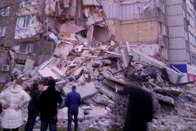 Обвалення будинку в Іжевську: кількість жертв зросла