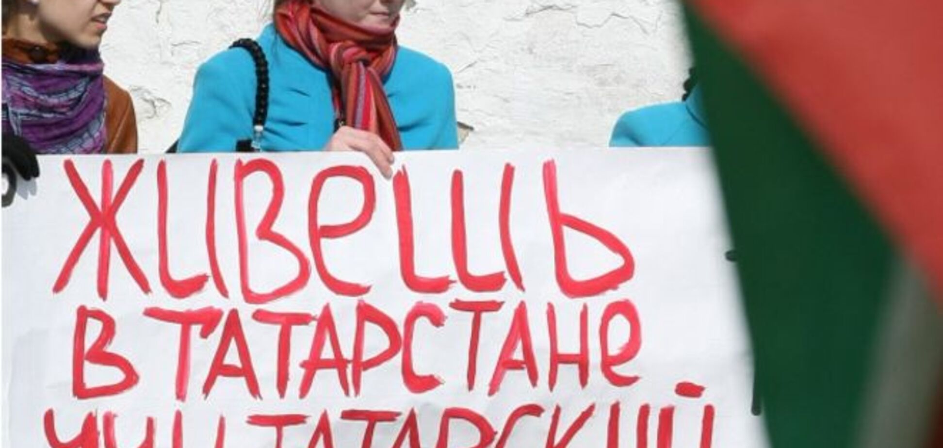 Россия не должна поучать другие страны