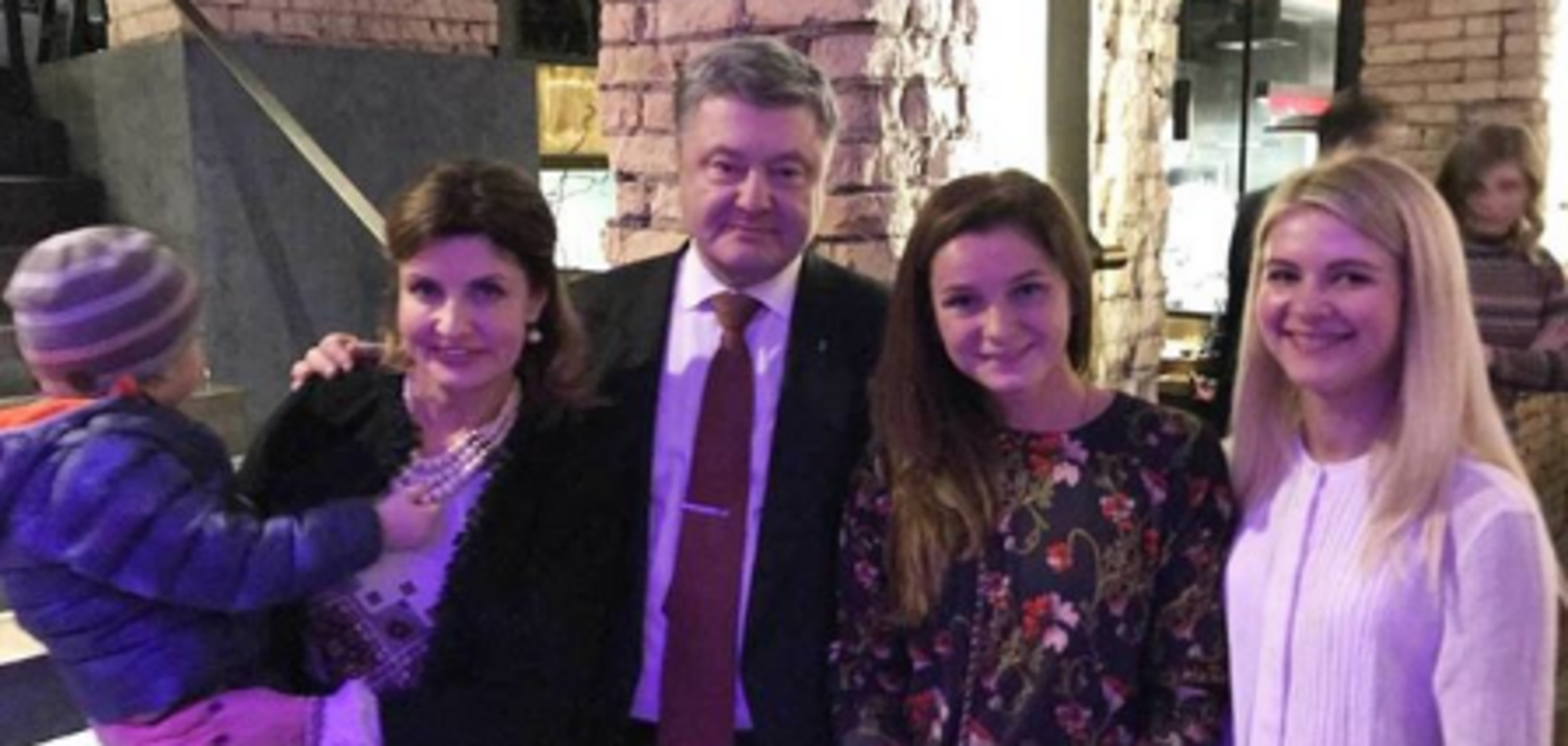 Порошенко з родиною