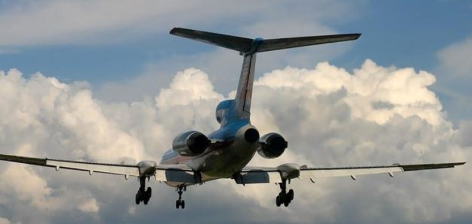 В России разбился самолет с пассажирами на борту: подробности авиакатастрофы