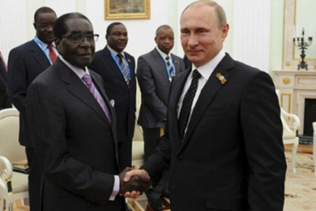 Володимир Путін і Роберт Мугабе