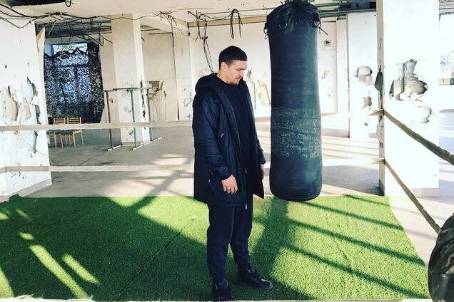 'Там лучшие': Усик побывал в зоне АТО, поддержав украинских военных - опубликовано фото