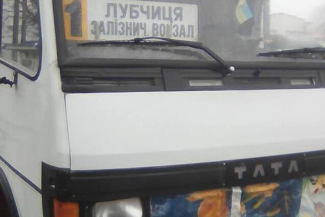 'Войны у нас нет': в сети рассказали о возмутительном инциденте в маршрутке с дочерью АТОшника