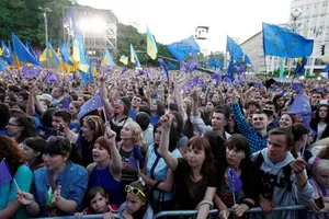 Україна