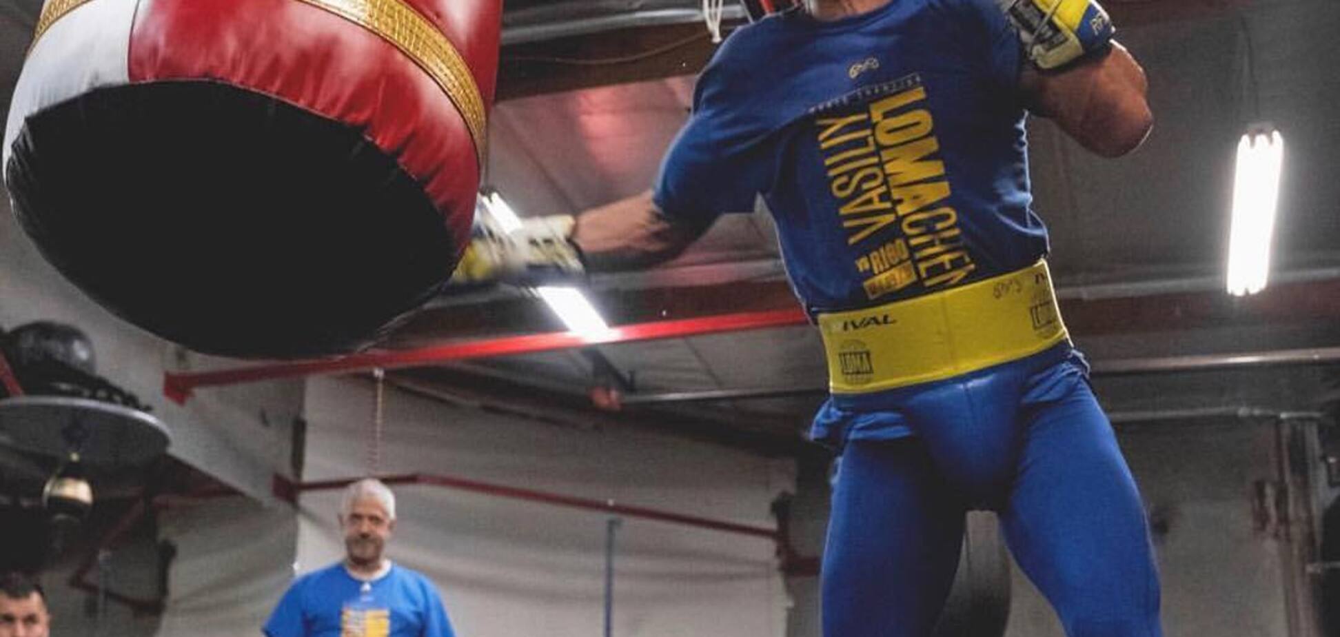 Известный боксерский тренер назвал 'огромное преимущество' Ломаченко в бою с Ригондо