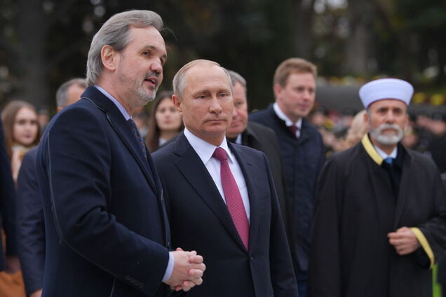 Путін прибув у захоплений ним Крим: з'явилося перше відео