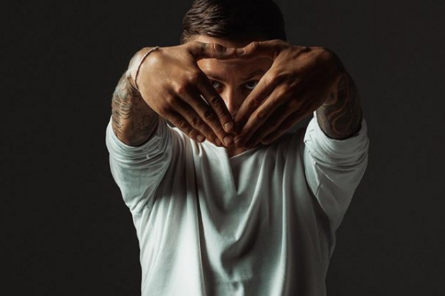 Артем Пивоваров