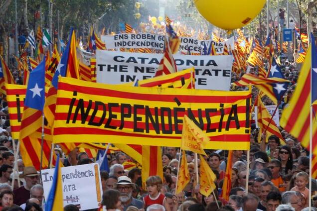 'Это катастрофа': в ЕС сообщили о серьезных проблемах из-за Каталонии