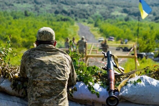 'Окопи ми рили алюмінієвими котєлками': що варто знати про забезпечення бійців у 2014 році