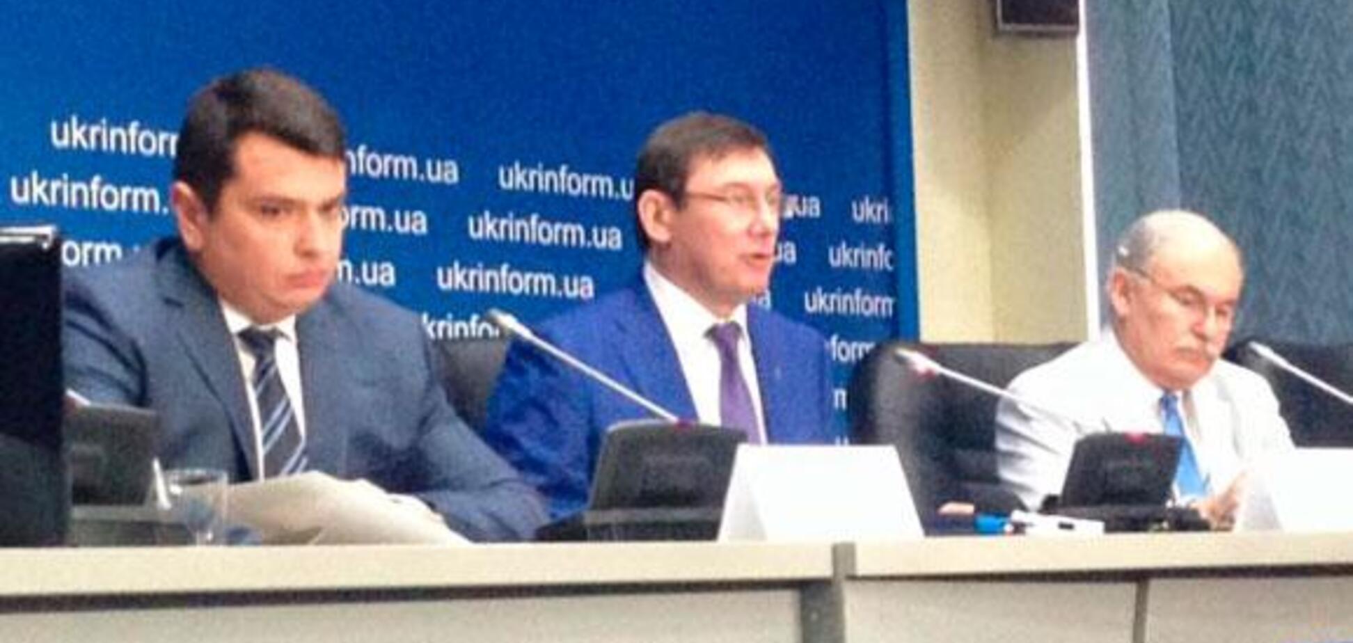 Есть рецепт: юрист рассказал, как остановить войну антикоррупционеров в Украине