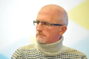 Святослав Стеценко