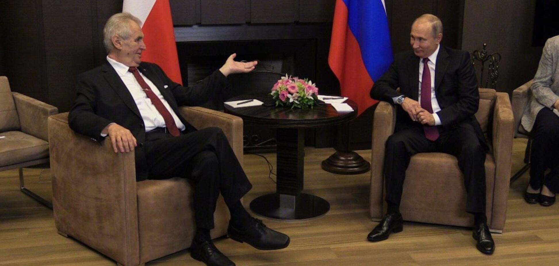 Президент Чехии прогнулся перед Путиным
