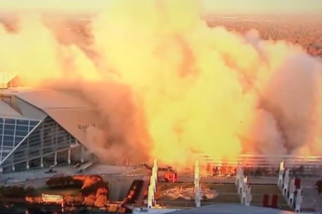 Видео дня: в США взорвали один из крупнейших стадионов страны