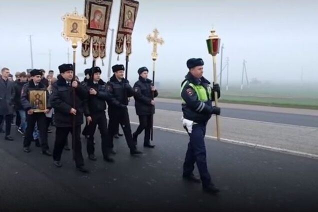 Чудеса 'русского мира', или Даруй им, Господи, дороги и избави от дураков!