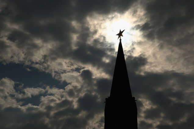 Переворот в Луганске: Кремль отреагировал на резонансное заявление о Суркове