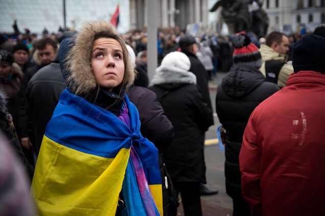 Жінки отримують менше: у Кабміні проаналізували зарплати українців