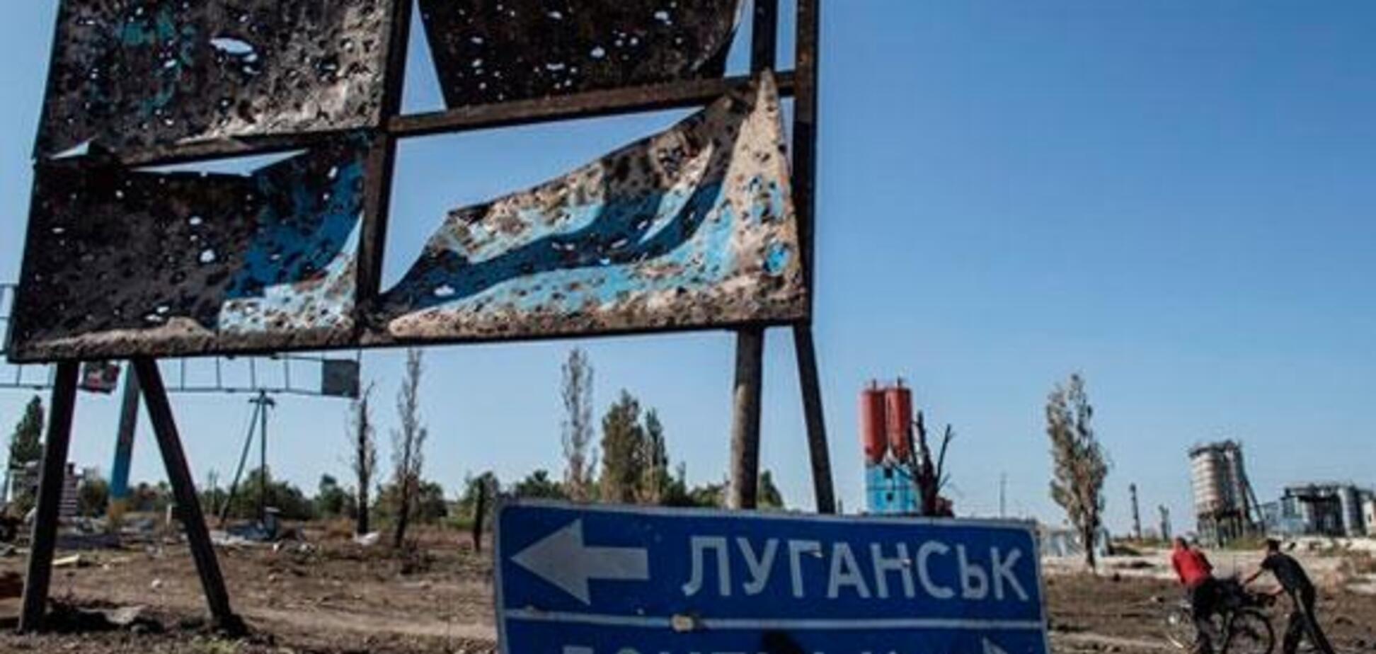 Гібридні часи: на Україну покладають тягар утримання окупованого Донбасу