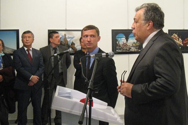 Заказчик был другом жертвы: СМИ сообщили шокирующие данные об убийстве посла России