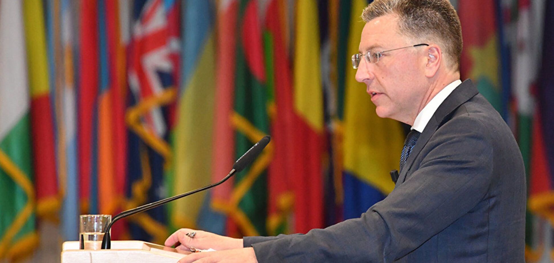 Курт Волкер