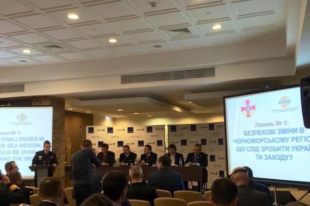 Діалог з Росією треба припинити