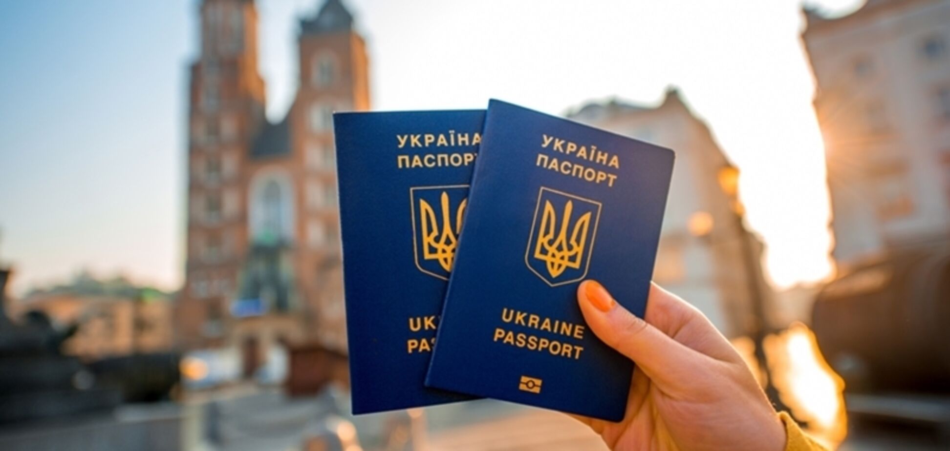 Примерно сто стран: Климкин порадовал украинцев прогнозом по безвизу