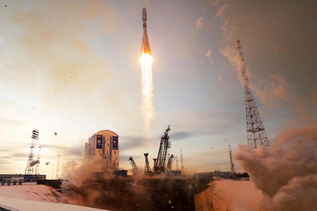 Космонавтика - это вам не 'с колен вставать' и 'духовность' крепить