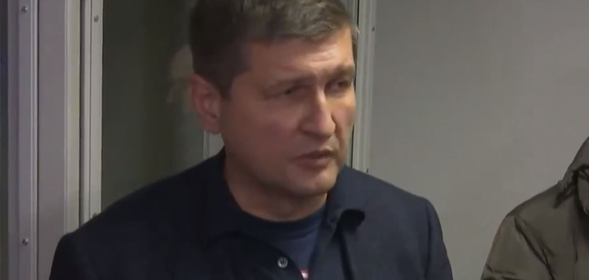 'Только мат': Попов пообещал подготовить сына к отбыванию наказания