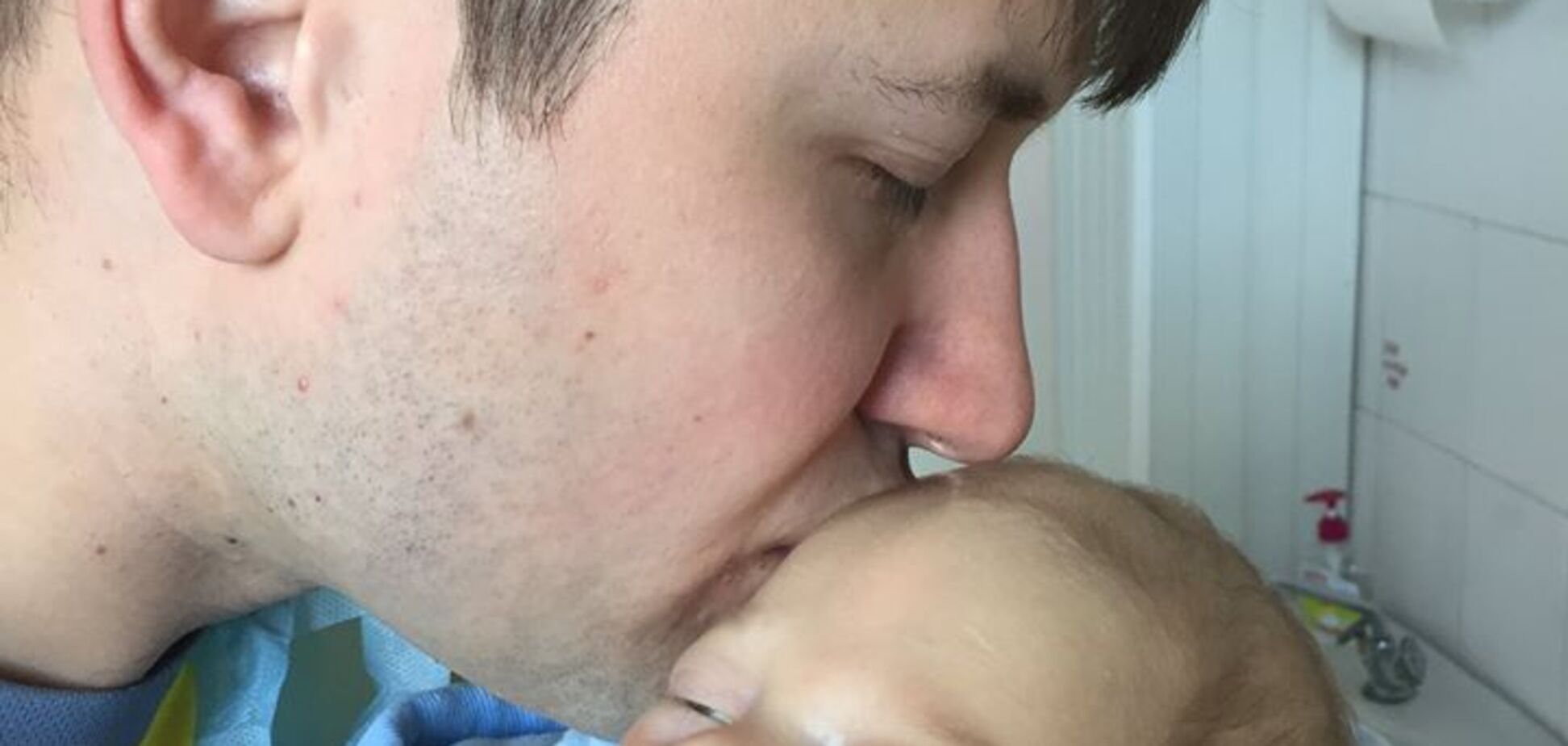 Спасти сына летчика: украинцев просят помочь младенцу выжить