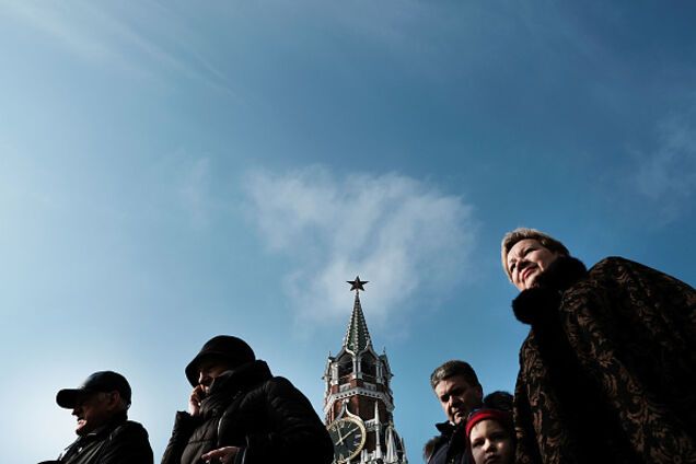 'Оголтелая русофобия и нечистоплотные приемы': Россия попала под новые санкции Запада